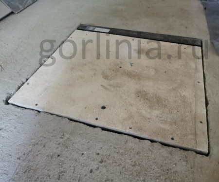 Люк напольный Стелс-КУ 800*1600п короб утепленное исполнение